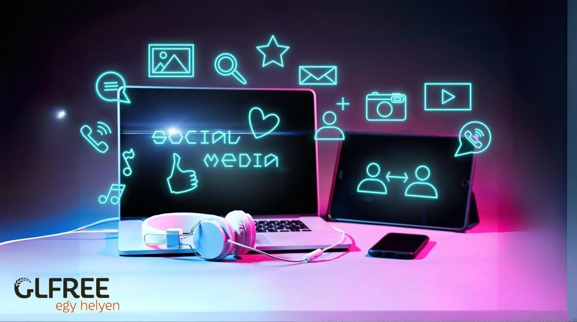 Social media házirend